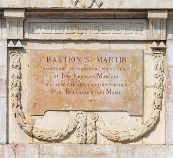 fortification d'agglomération bastion square © Région Bourgogne-Franche-Comté, Inventaire du patrimoine  fortification d'agglomération bastion square © Région Bourgogne-Franche-Comté, Inventaire du patrimoine