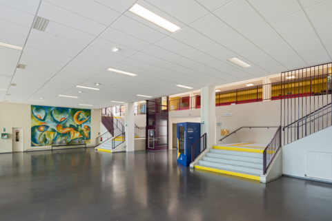 centre culturel gymnase bourse du travail © Région Bourgogne-Franche-Comté, Inventaire du patrimoine  centre culturel gymnase bourse du travail © Région Bourgogne-Franche-Comté, Inventaire du patrimoine