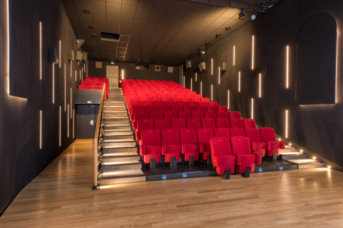 théâtre cinéma © Région Bourgogne-Franche-Comté, Inventaire du patrimoine  théâtre cinéma © Région Bourgogne-Franche-Comté, Inventaire du patrimoine