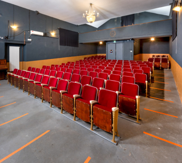  salle paroissiale théâtre © Région Bourgogne-Franche-Comté, Inventaire du patrimoine