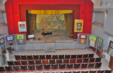  salle paroissiale théâtre © Jean-Paul Bruyère