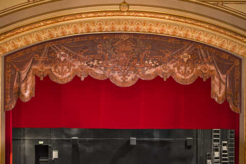  théâtre halle © Région Bourgogne-Franche-Comté, Inventaire du patrimoine