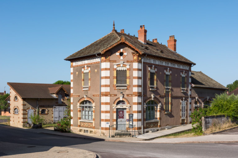  hôtel restaurant établissement de danse © Région Bourgogne-Franche-Comté, Inventaire du patrimoine