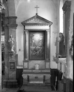 Vue générale de l'autel-retable sud. © Région Bourgogne-Franche-Comté, Inventaire du Patrimoine Vue générale de l'autel-retable sud. © Région Bourgogne-Franche-Comté, Inventaire du Patrimoine