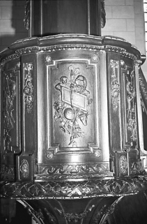 Troisième panneau de la cuve. © Région Bourgogne-Franche-Comté, Inventaire du patrimoine