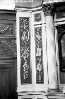 Détail de l'aile gauche : les deux parcloses gauches. © Région Bourgogne-Franche-Comté, Inventaire du patrimoine