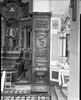 Piédroit sud : multiplication des pains. © Région Bourgogne-Franche-Comté, Inventaire du patrimoine