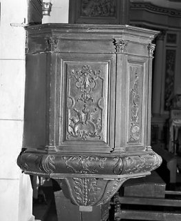 Détail du premier panneau de la cuve. © Région Bourgogne-Franche-Comté, Inventaire du patrimoine