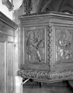 Détail de la cuve : panneau représentant saint Matthieu. © Région Bourgogne-Franche-Comté, Inventaire du patrimoine