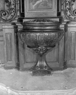 Détail de la cuve. © Région Bourgogne-Franche-Comté, Inventaire du patrimoine