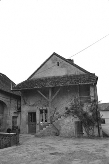Ferme cadastrés 1961 AH 26, située rue des Guichard : façade antérieure. © Région Bourgogne-Franche-Comté, Inventaire du patrimoine