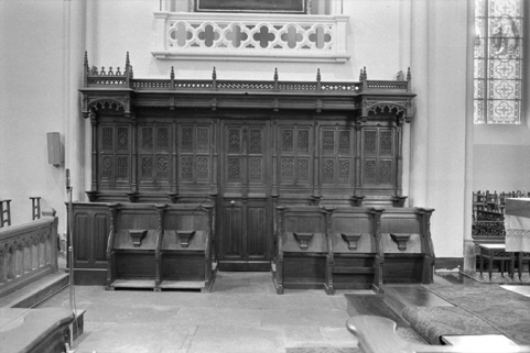 Stalles du choeur en bois, 19ème siècle : vue de face © Région Bourgogne-Franche-Comté, Inventaire du patrimoine