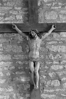 Christ en croix, bois polychrome, XVIIIe siècle : vue de face © Région Bourgogne-Franche-Comté, Inventaire du patrimoine