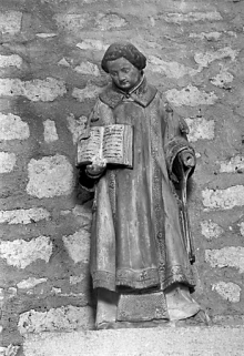 Statue de saint Vincent en calcaire polychrome, XVe siècle : vue de face © Région Bourgogne-Franche-Comté, Inventaire du patrimoine
