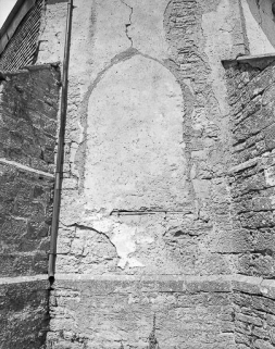 Abside : baie axiale murée. © Région Bourgogne-Franche-Comté, Inventaire du patrimoine