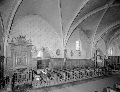 Intérieur : mur gauche vu depuis l'entrée. © Région Bourgogne-Franche-Comté, Inventaire du patrimoine