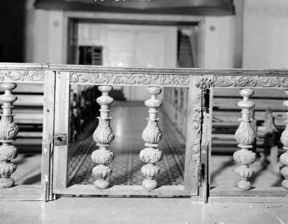 Détail du revers : le portillon. © Région Bourgogne-Franche-Comté, Inventaire du patrimoine