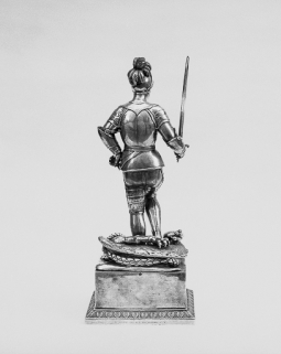 Statuette reliquaire : saint Georges revers. © Région Bourgogne-Franche-Comté, Inventaire du patrimoine