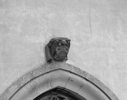 Extérieur : détail, angelot. © Région Bourgogne-Franche-Comté, Inventaire du patrimoine