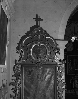 Autel retable gauche : détail. © Région Bourgogne-Franche-Comté, Inventaire du patrimoine