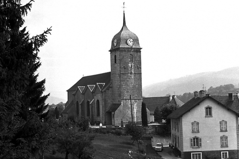 Vue d'ensemble de trois quarts gauche. © Région Bourgogne-Franche-Comté, Inventaire du patrimoine