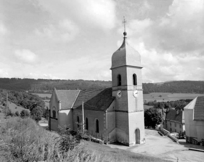 Façade latérale gauche. © Région Bourgogne-Franche-Comté, Inventaire du patrimoine