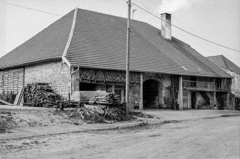 Ferme, cadastrée 1938 F 62 : façade antérieure. © Région Bourgogne-Franche-Comté, Inventaire du patrimoine