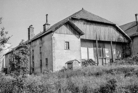 Ferme datée de 1796, cadastrée 1938 F 126-126bis : façades postérieure et latérale droite. © Région Bourgogne-Franche-Comté, Inventaire du patrimoine