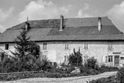 Ferme cadastrée 1972 ZM 63a-64a : façade antérieure. © Région Bourgogne-Franche-Comté, Inventaire du patrimoine