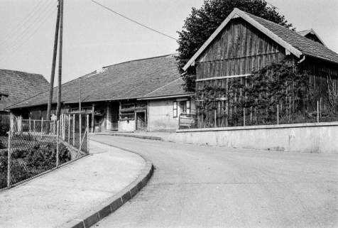 Ferme : vue d'ensemble depuis la rue. © Région Bourgogne-Franche-Comté, Inventaire du patrimoine