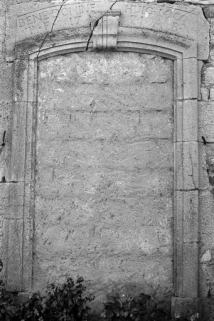 Ferme cadastrée 1961 AB 12, datée de 1771 : porte de 1771 avec inscription. © Région Bourgogne-Franche-Comté, Inventaire du patrimoine