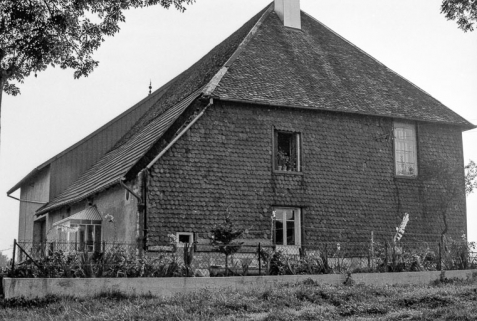 Ferme : façades antérieure et latérale droite. © Région Bourgogne-Franche-Comté, Inventaire du patrimoine