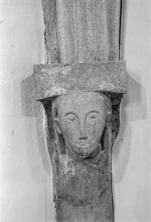 Intérieur : culot sculpté (tête). © Région Bourgogne-Franche-Comté, Inventaire du patrimoine