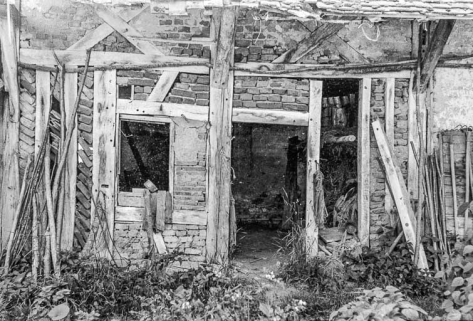 Ferme cadastrée 1956 A1 142-143 : détail de la porte. © Région Bourgogne-Franche-Comté, Inventaire du patrimoine