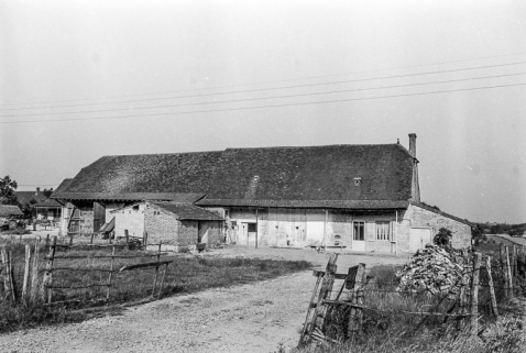 ferme cadastrée 1956 A2 460 : vue générale. © Région Bourgogne-Franche-Comté, Inventaire du patrimoine
