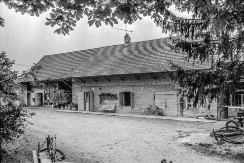 Ferme cadastrée 1969 AD 206-207  : bâtiment agricole. © Région Bourgogne-Franche-Comté, Inventaire du patrimoine
