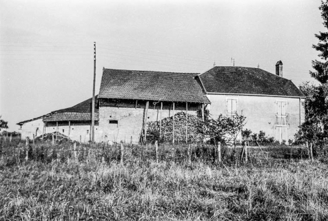 Ferme cadastrée 1969 AD 171-172  : façade postérieure. © Région Bourgogne-Franche-Comté, Inventaire du patrimoine