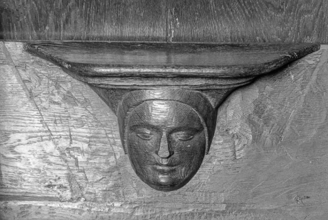 Stalles nord, n° 29, miséricorde. © Région Bourgogne-Franche-Comté, Inventaire du patrimoine