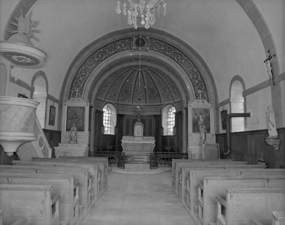 Intérieur : nef et choeur. © Région Bourgogne-Franche-Comté, Inventaire du patrimoine
