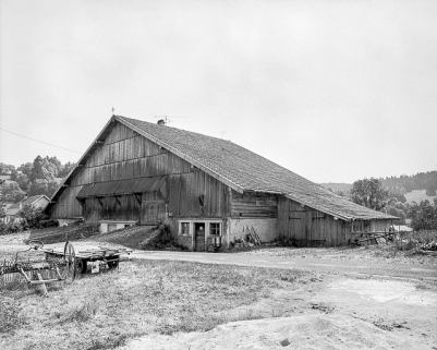 Ferme située au lieu-dit Colombière, cadastrée AB 82 : façade postérieure. © Région Bourgogne-Franche-Comté, Inventaire du patrimoine