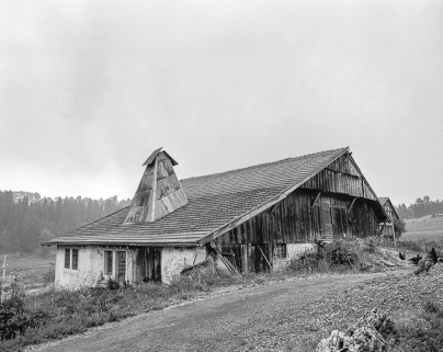 Ferme située au lieu-dit Remonot, cadastrée AC 50 : façade postérieure. © Région Bourgogne-Franche-Comté, Inventaire du patrimoine