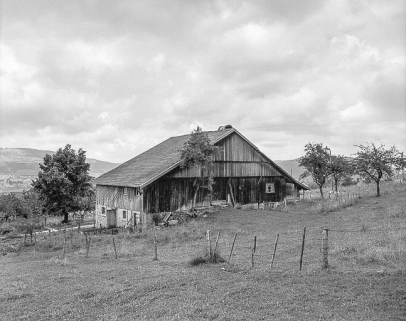 Façades postérieure et latérale droite. © Région Bourgogne-Franche-Comté, Inventaire du patrimoine