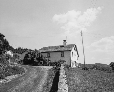 Ferme située au lieu-dit Le Pissoux : vue d'ensemble. © Région Bourgogne-Franche-Comté, Inventaire du patrimoine