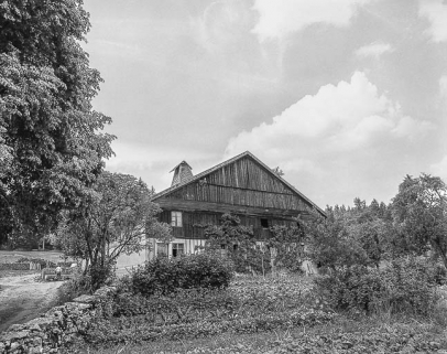 Ferme située au lieu-dit Chez Prenel : vue d'ensemble. © Région Bourgogne-Franche-Comté, Inventaire du patrimoine