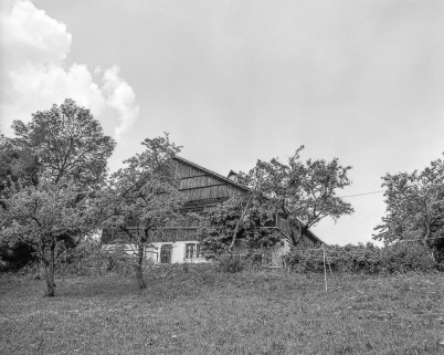 Ferme située au lieu-dit Le Prélot : façade antérieure. © Région Bourgogne-Franche-Comté, Inventaire du patrimoine