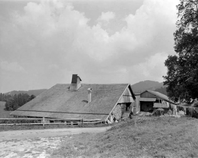 Extérieur : façades sud et est. © Région Bourgogne-Franche-Comté, Inventaire du patrimoine