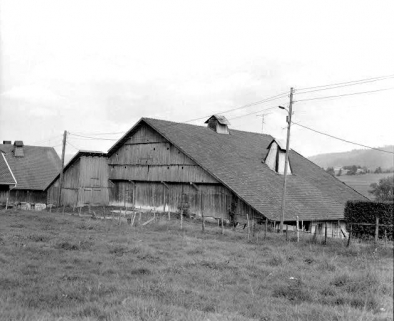 Extérieur : pignon sur rue. © Région Bourgogne-Franche-Comté, Inventaire du patrimoine Extérieur : pignon sur rue. © Région Bourgogne-Franche-Comté, Inventaire du patrimoine