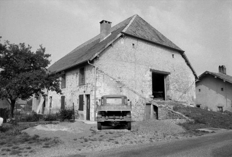 Ferme située 18 rue du Château : vue depuis la rue. © Région Bourgogne-Franche-Comté, Inventaire du patrimoine