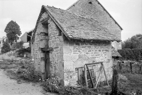 Toit à porc (soue) vu de trois quarts droit. © Région Bourgogne-Franche-Comté, Inventaire du patrimoine