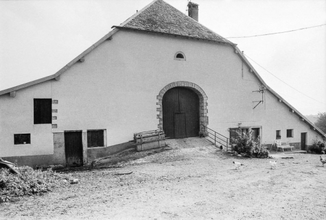 Ferme située chemin de la Vierge (?) : façade antérieure. © Région Bourgogne-Franche-Comté, Inventaire du patrimoine